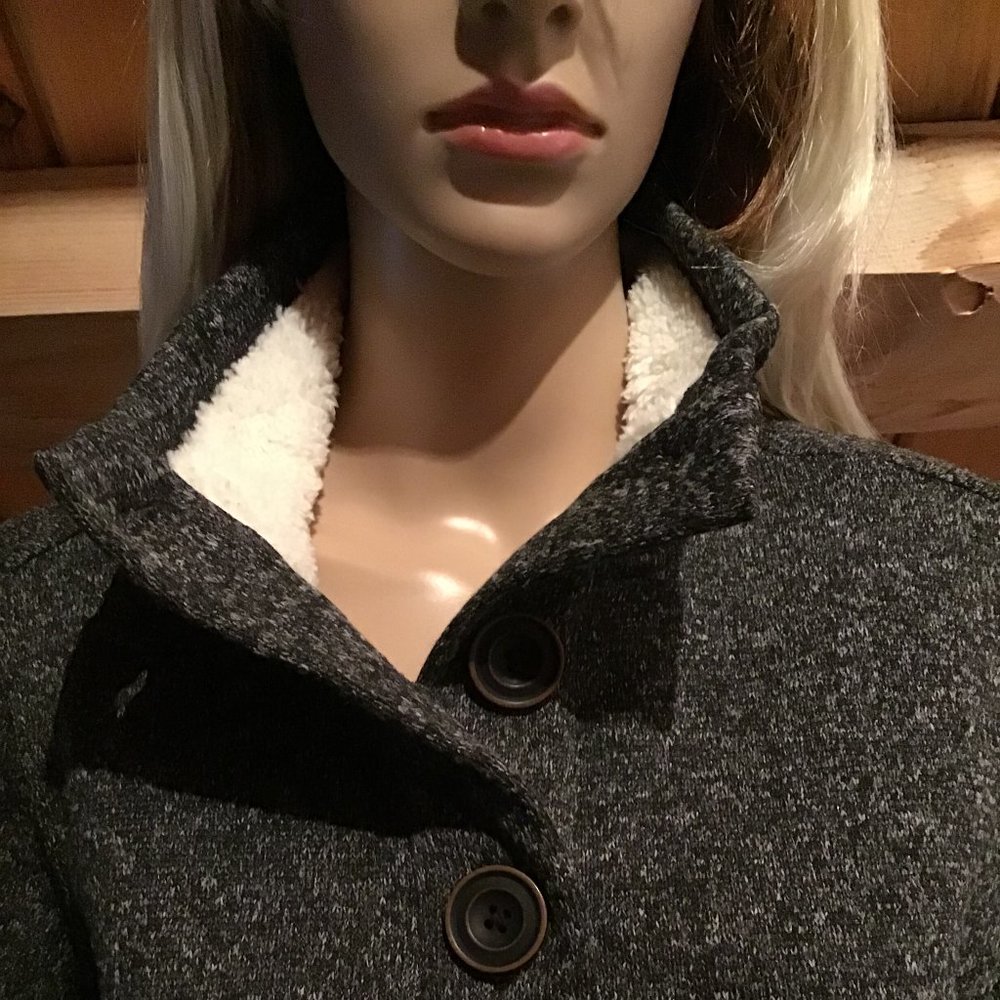 Avalanche Outdoor Supply Co. Fleece Sweatshirt